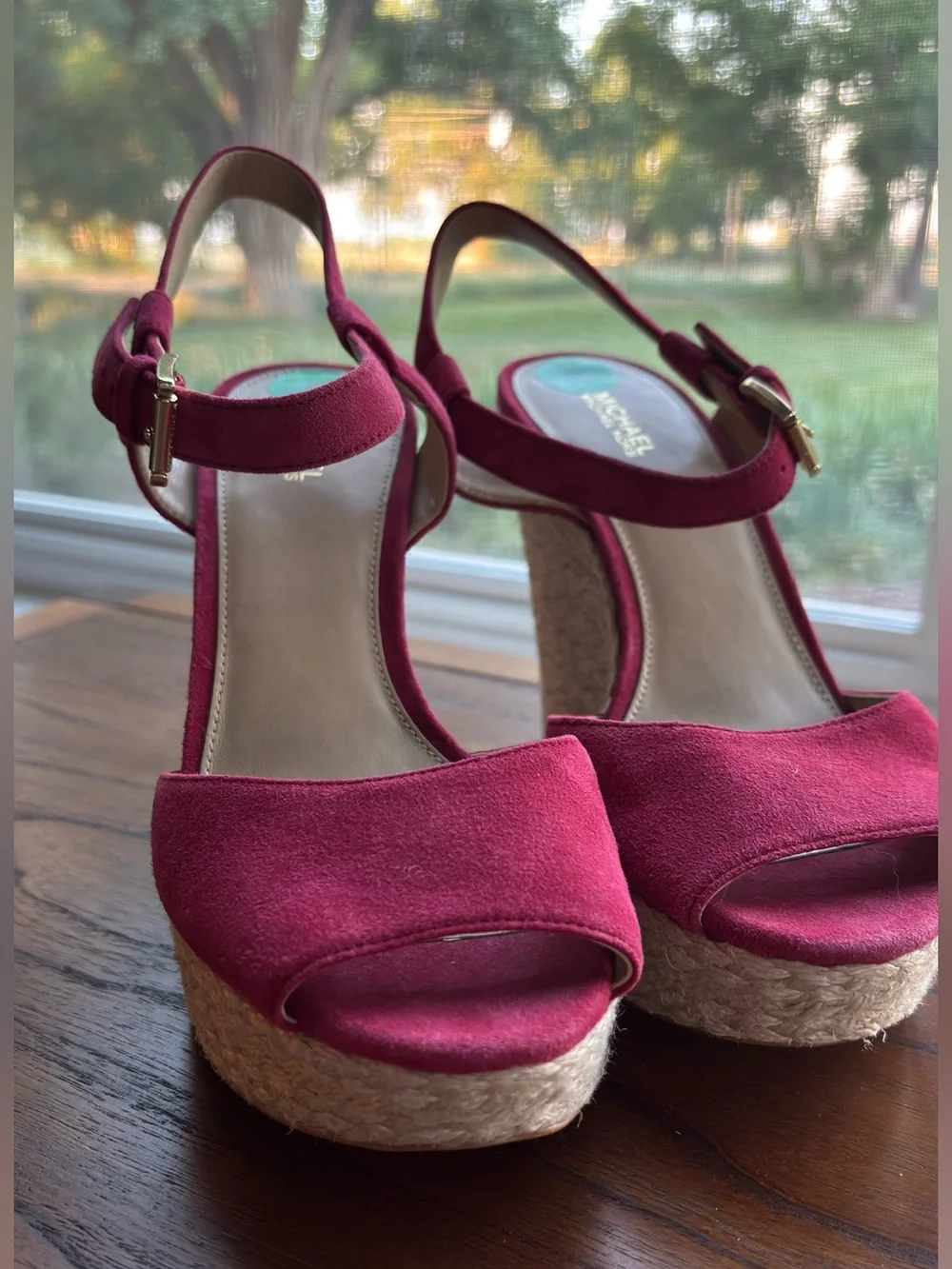 Michael Kors Jamea Raspberry Suede Espadrille Wedge Sandals Size 8